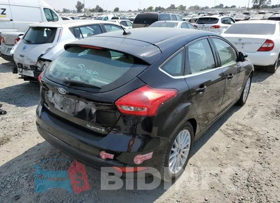 1FADP3R41JL224324 Photo# 4