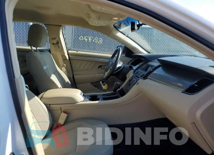 1FAHP2E85JG123526 Photo# 5