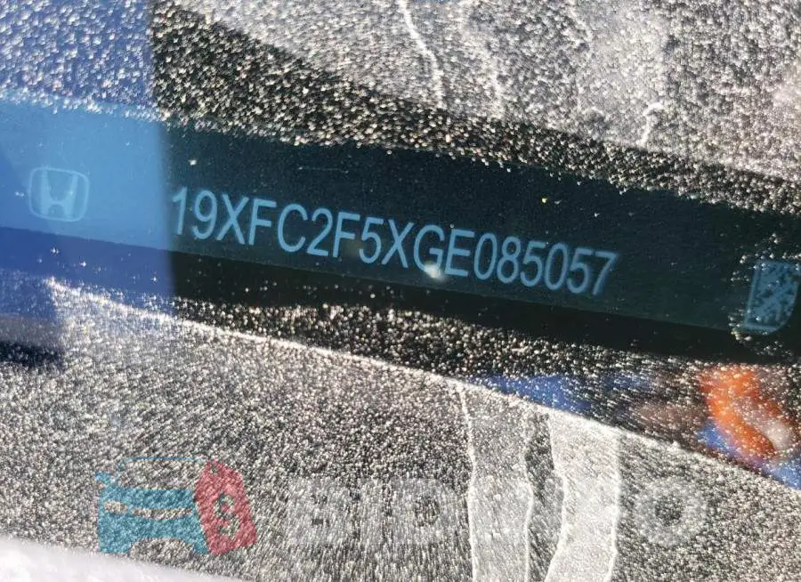 19XFC2F5XGE085057 Photo# 10