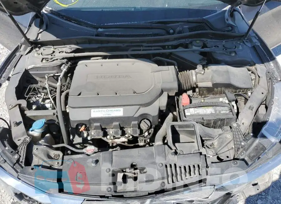 1HGCR3F81HA044825 Photo# 7