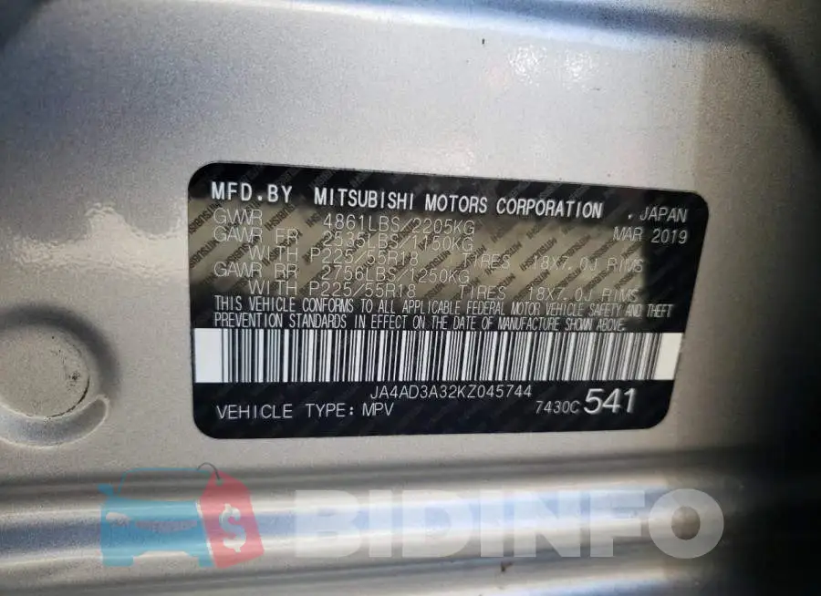 JA4AD3A32KZ045744 Photo# 10