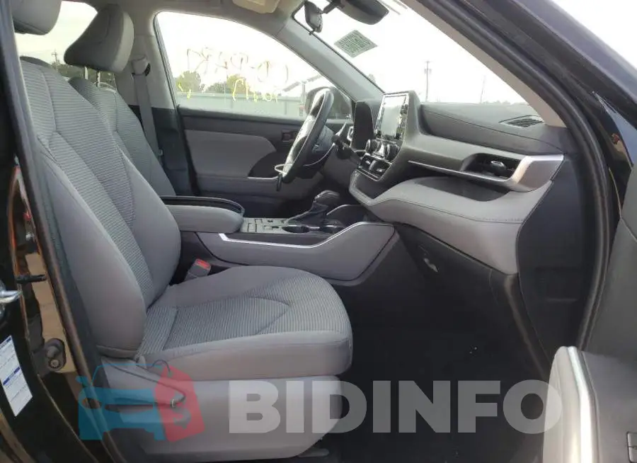 5TDBZRBH3NS176986 Photo# 5