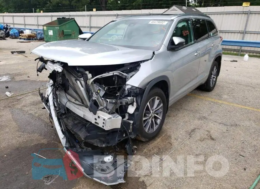 5TDJZRFH2JS810403 Photo# 2