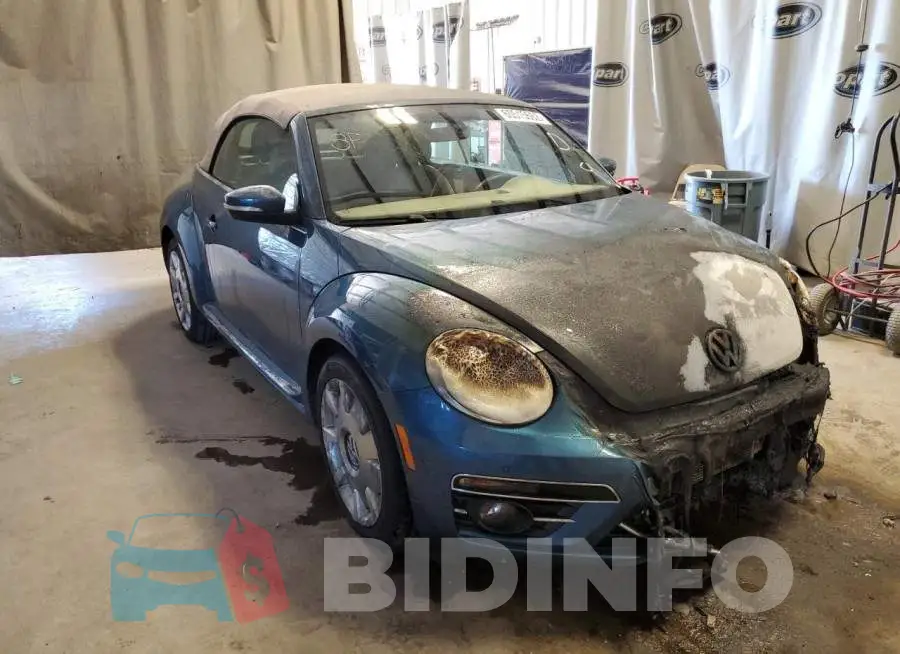 3VW5DAAT1KM511707 Photo# 1