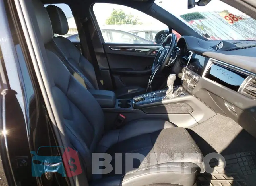 WP1AB2A50MLB33266 Photo# 5