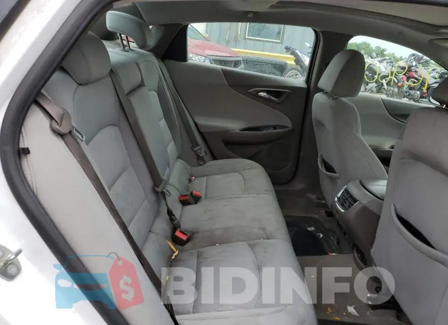 1G1ZD5ST4JF172068 Photo# 6