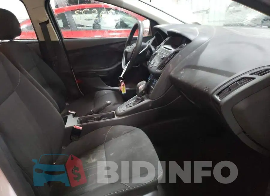 1FADP3E20GL243234 Photo# 5