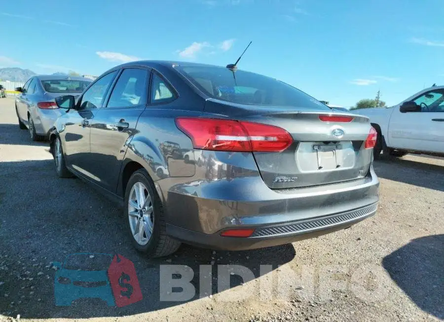 1FADP3F22HL206265 Photo# 3