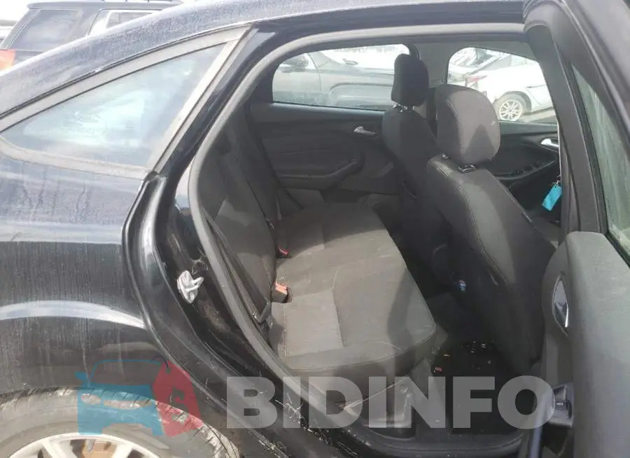 1FADP3F25GL202077 Photo# 6