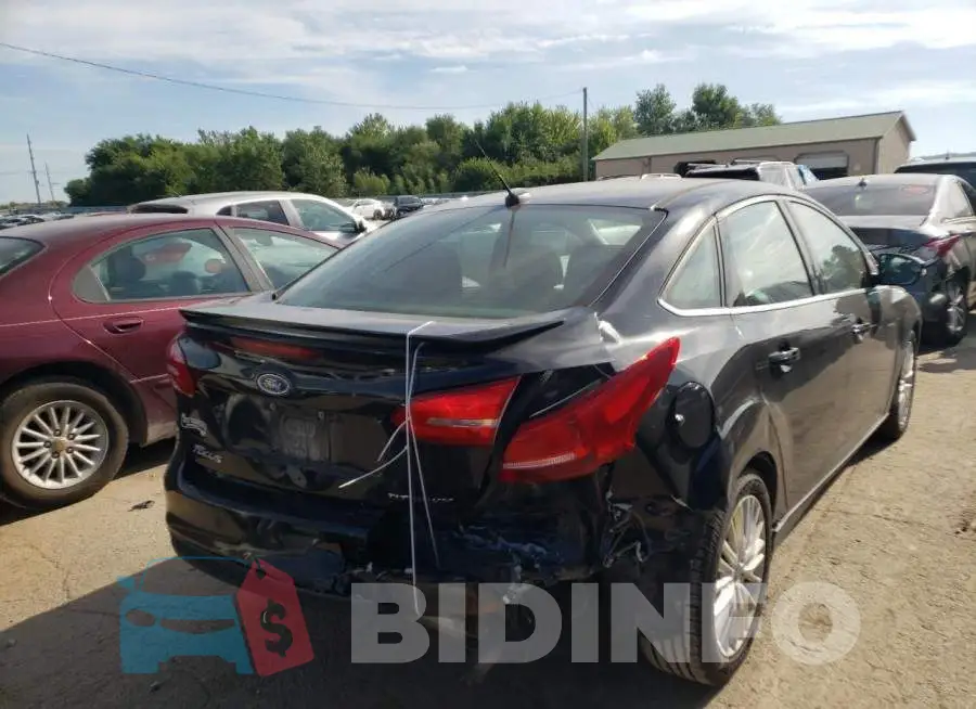 1FADP3J23HL279829 Photo# 4