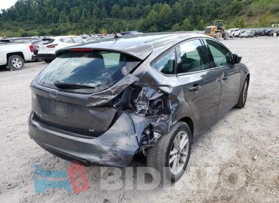 1FADP3K20JL267254 Photo# 4