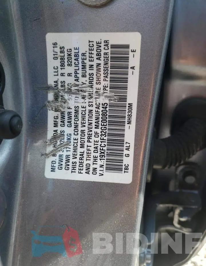 19XFC1F32GE008045 Photo# 10