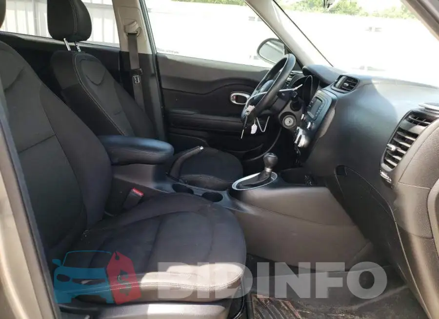 KNDJN2A24G7371648 Photo# 5