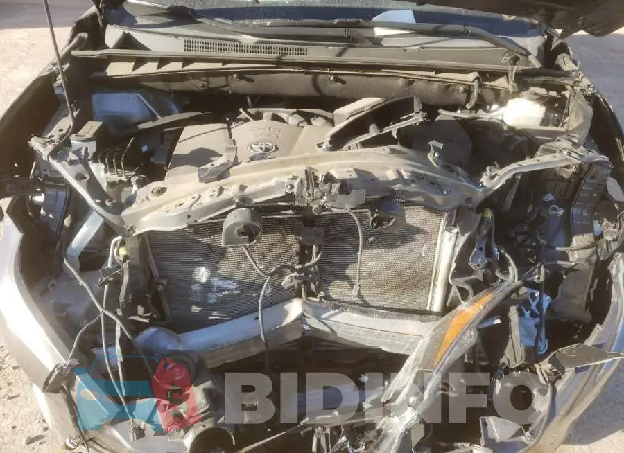 5TDJZRFH8JS541565 Photo# 7