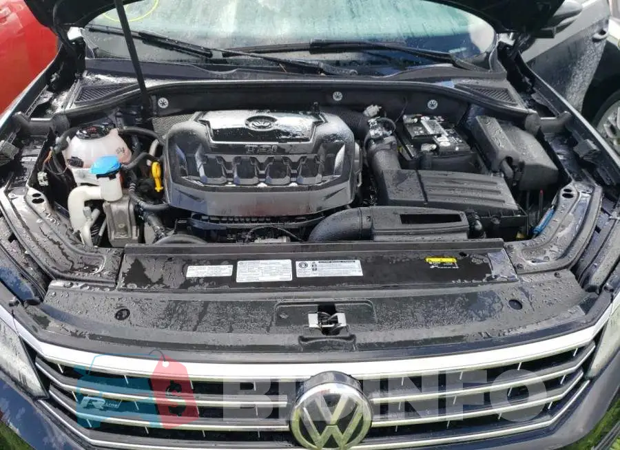 1VWMA7A39KC010881 Photo# 7