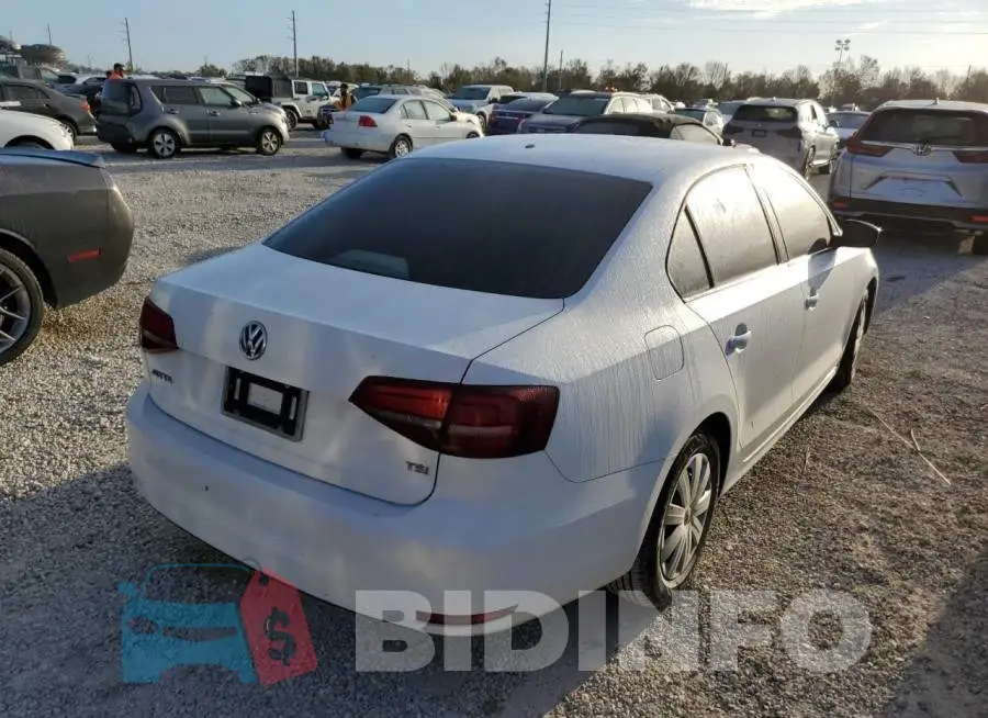 3VW267AJ7GM403078 Photo# 4