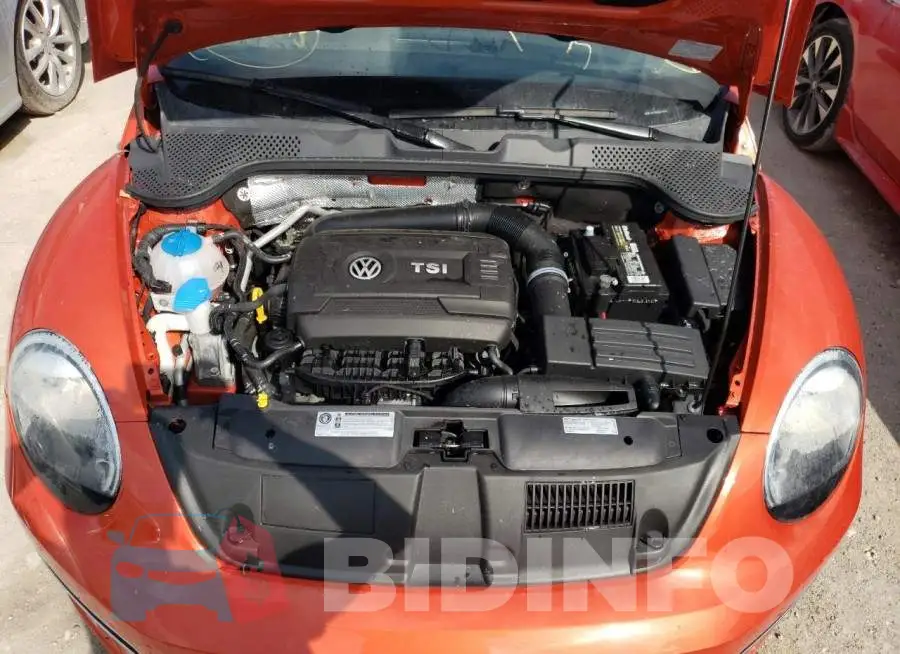 3VW517AT4HM813576 Photo# 7