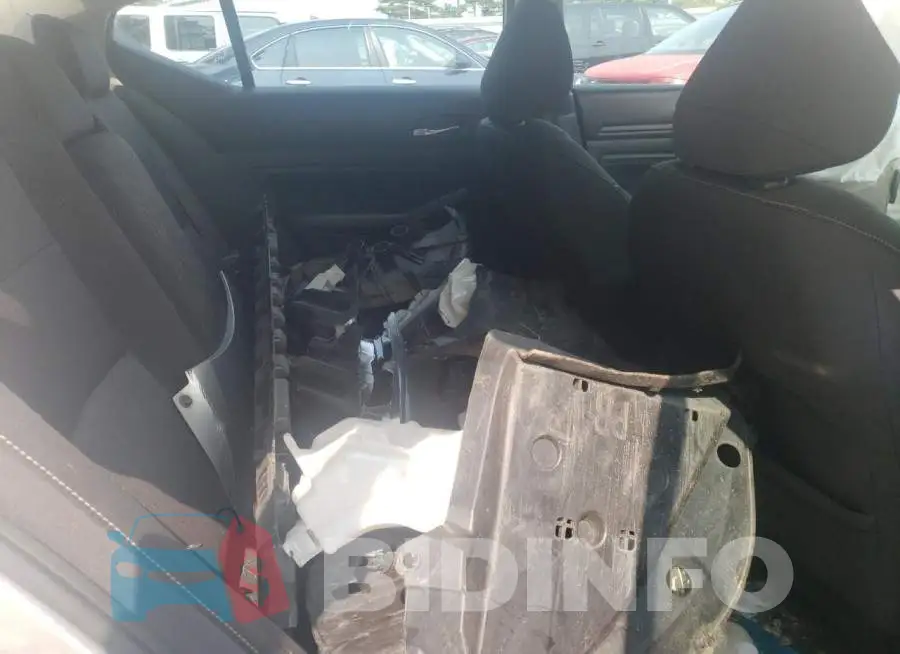 1N4BL4BV4KC149986 Photo# 6