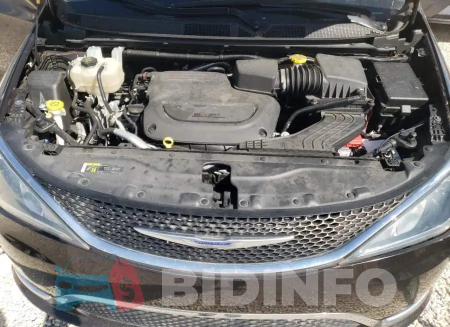 2C4RC1BG6KR597856 Photo# 7