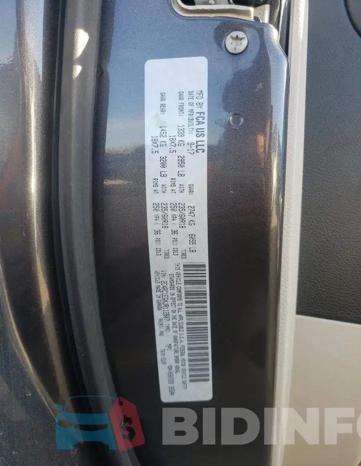 2C4RC1EGXJR112807 Photo# 10