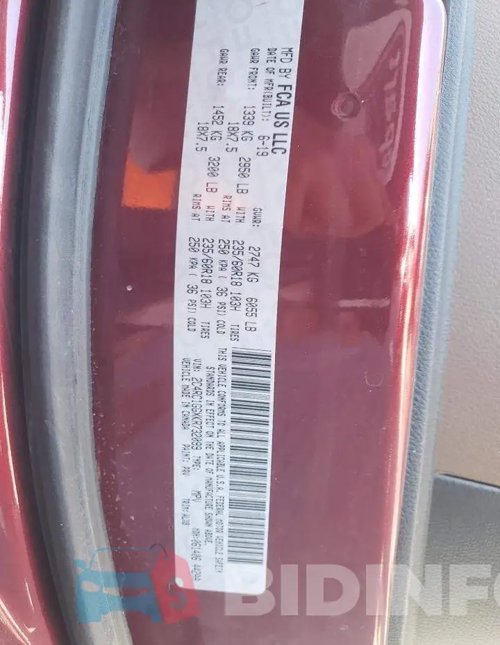 2C4RC1GGXKR732099 Photo# 10