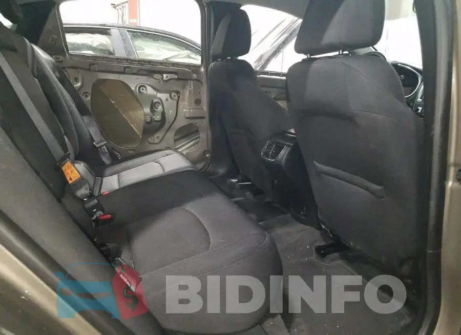 1G1ZD5ST2LF110056 Photo# 6