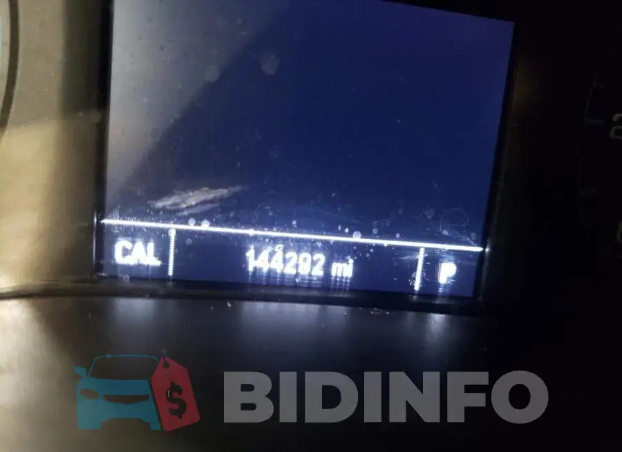 1GCHSBEA7H1236757 Photo# 8