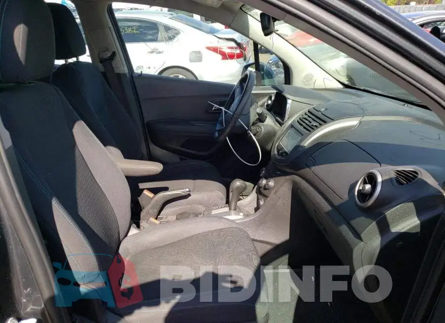 3GNCJNSB0GL258268 Photo# 5