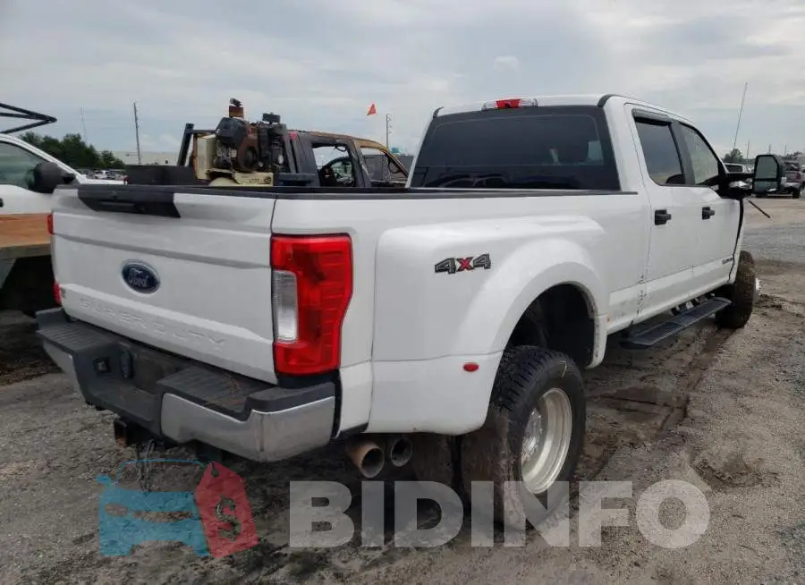 1FT8W3DT3KEF87498 Photo# 4