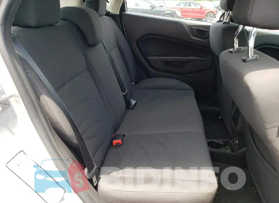 3FADP4EJXJM107261 Photo# 6