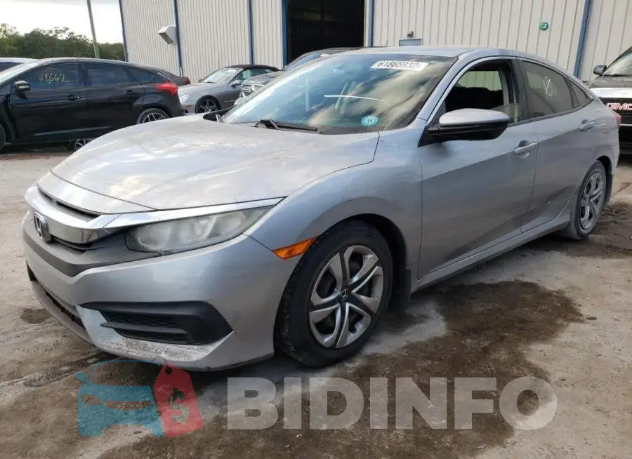 19XFC2F56GE099070 Photo# 2