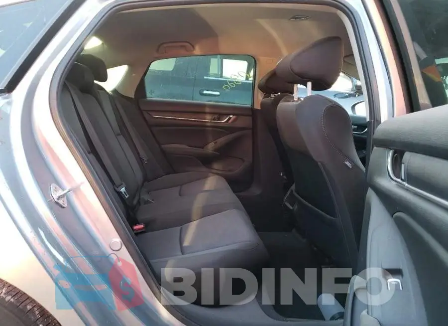 1HGCV3F17MA003477 Photo# 6