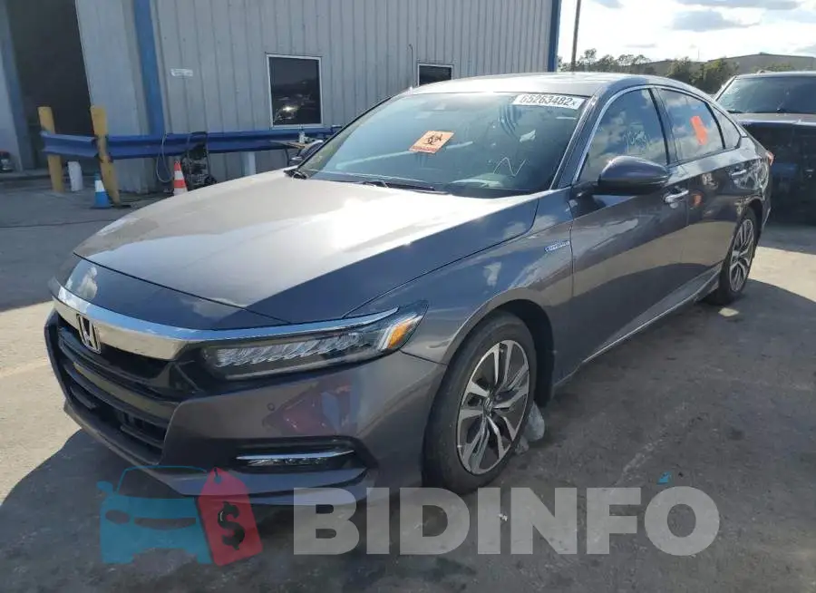 1HGCV3F95KA008857 Photo# 2