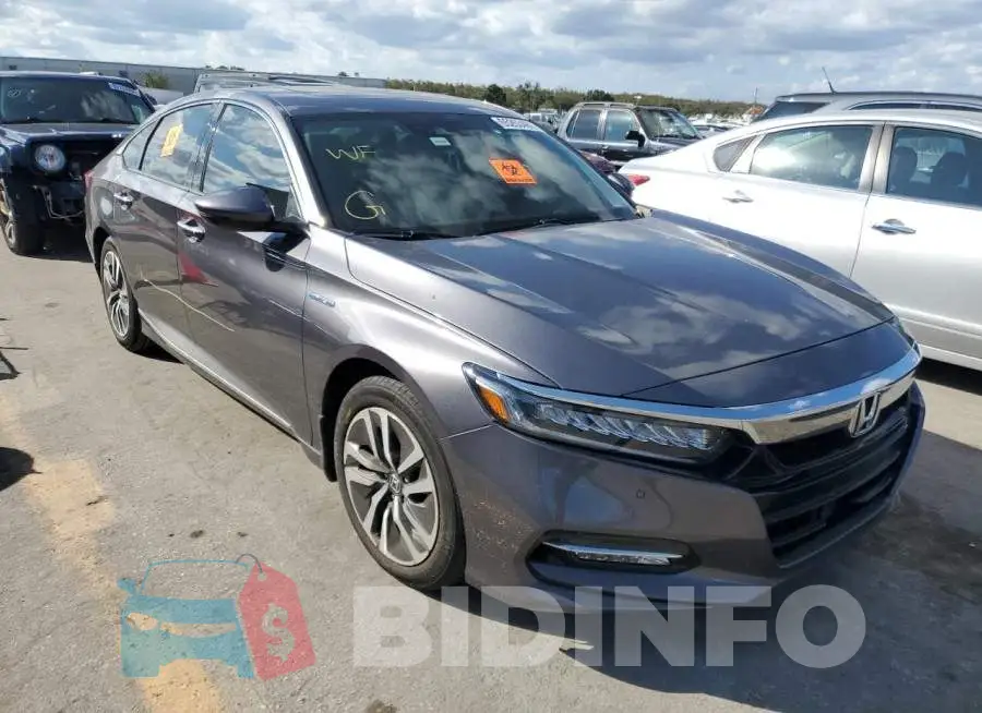 1HGCV3F95KA008857 Photo# 1