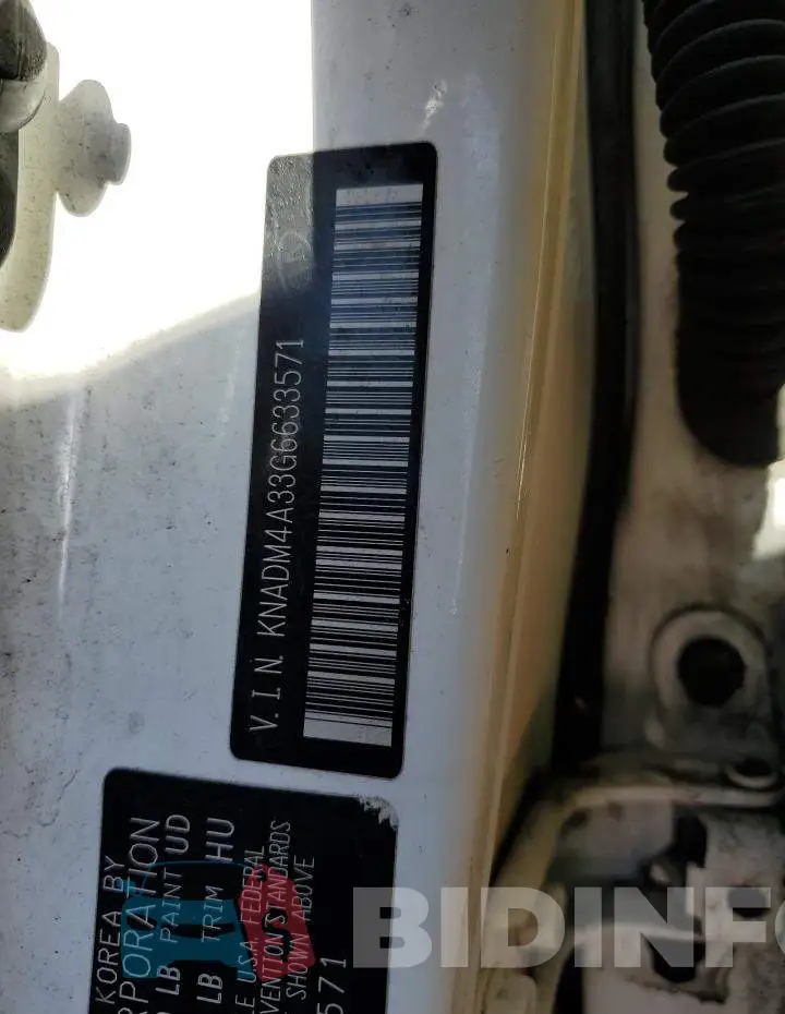 KNADM4A33G6633571 Photo# 10