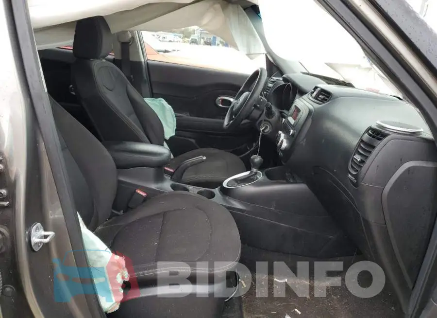 KNDJN2A28G7298929 Photo# 5