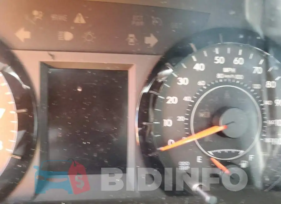 5TDKZ3DC8HS852948 Photo# 8