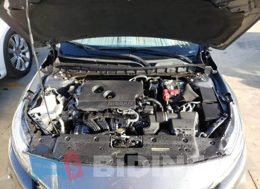 1N4BL4CV9KC135919 Photo# 7