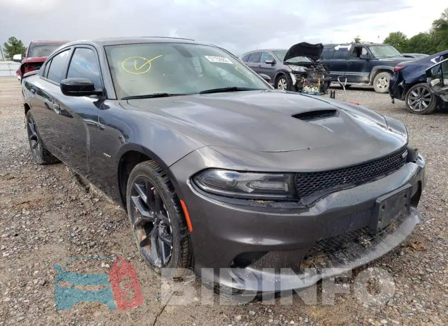 2C3CDXCT2KH623896 Photo# 1
