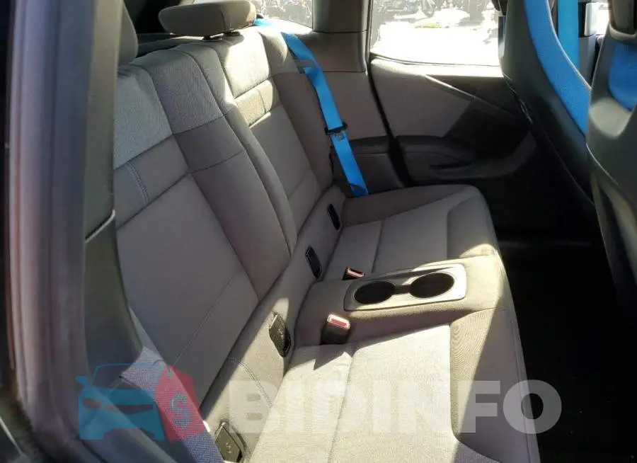 WBY7Z6C57JVB96894 Photo# 6