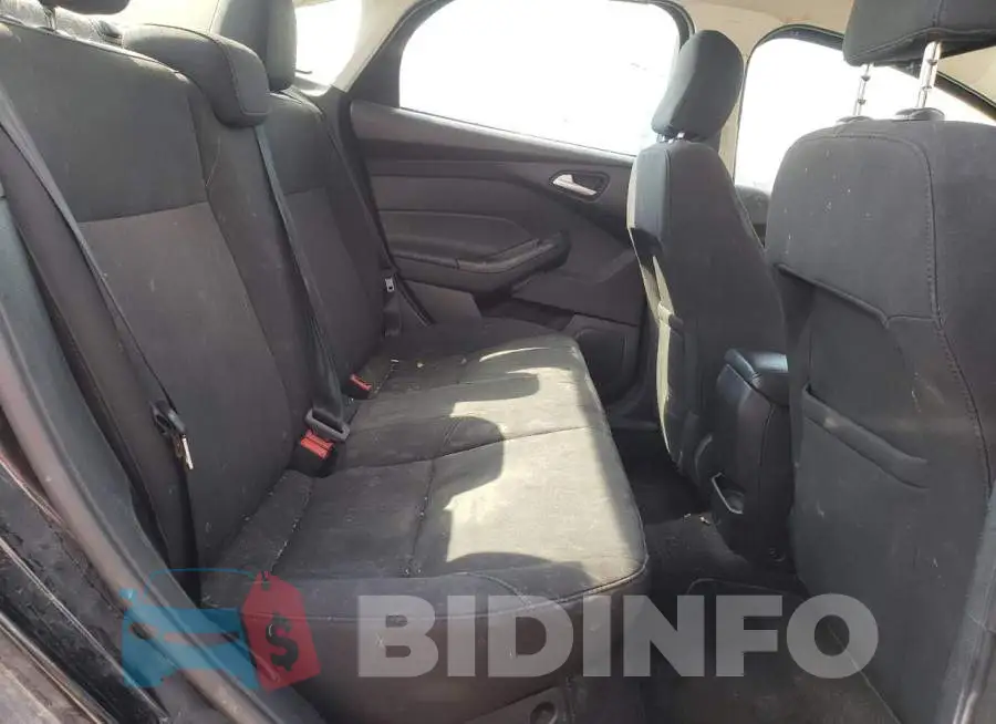 1FADP3F26HL299436 Photo# 6