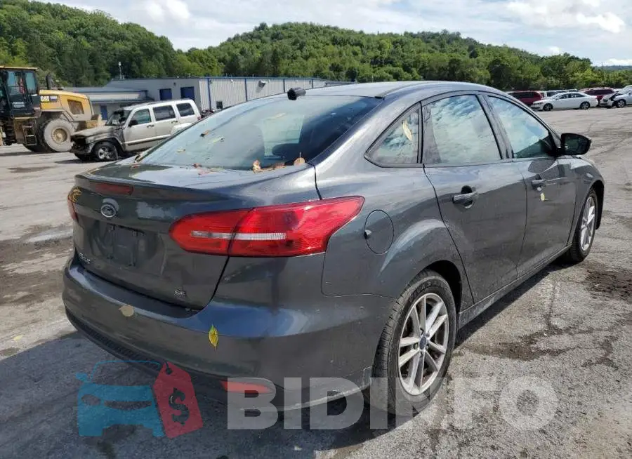 1FADP3F27HL346828 Photo# 4