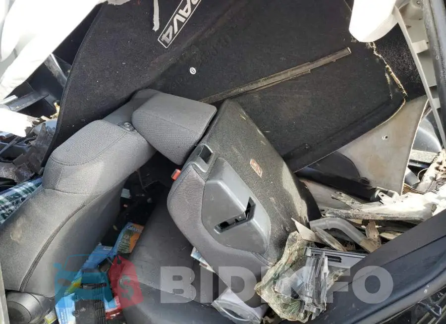 JTMW1RFVXKD029855 Photo# 6