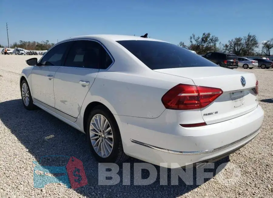 1VWBS7A38GC054463 Photo# 3