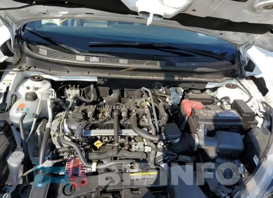 3N1CP5CU4KL528248 Photo# 7