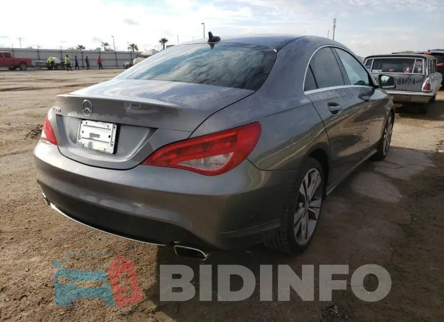 WDDSJ4EB0GN301104 Photo# 4