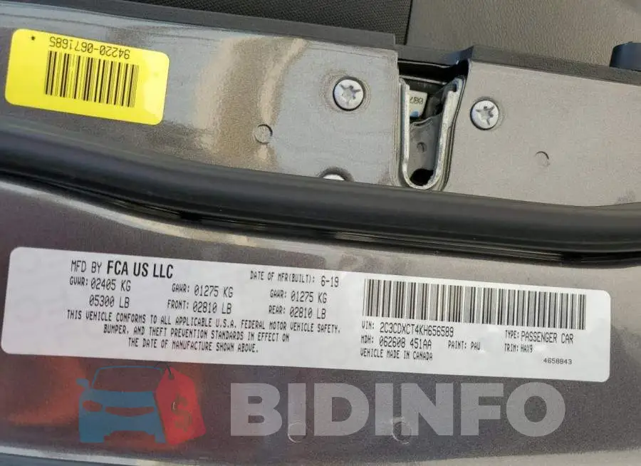 2C3CDXCT4KH656589 Photo# 8