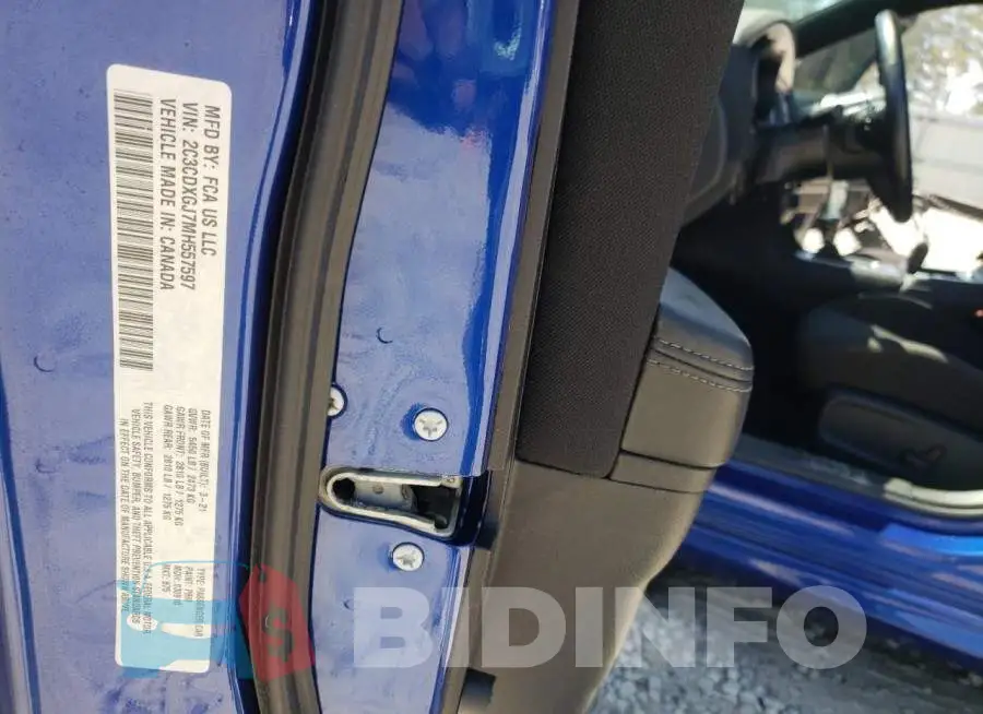 2C3CDXGJ7MH557597 Photo# 10