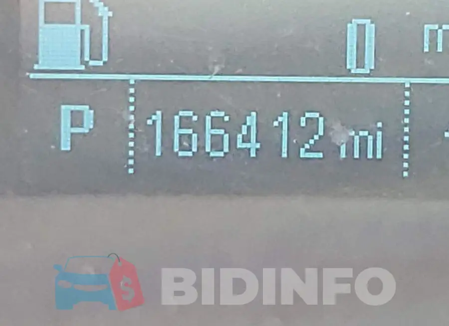 1G1PF5SB4G7130267 Photo# 8