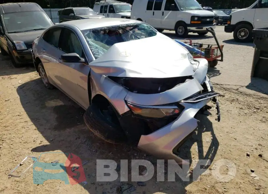 1G1ZB5ST5HF132744 Photo# 1